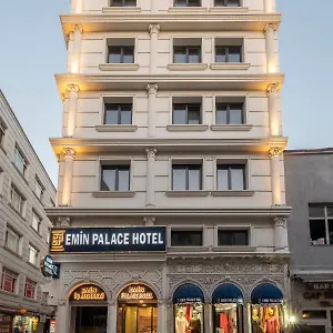 3* فندق Emin Palace
