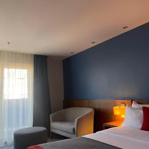 Express Istanbul-altunizade By Ihg Hotel